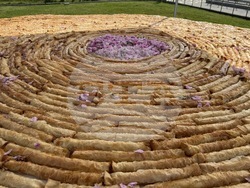 Казанлък - баница с рози