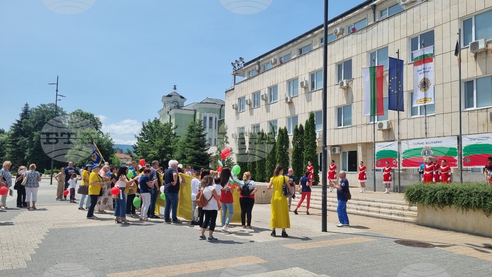 Търговище - Парад на знамената