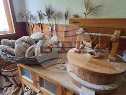 Село Еремия - екологични храни - базар