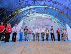 Ловеч - „Хоро под Стратеш"