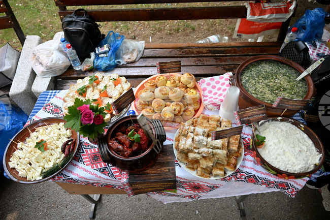 Читалища от община Монтана ще покажат типични за района песни, танци, обичаи и ястия на празнична вечер 