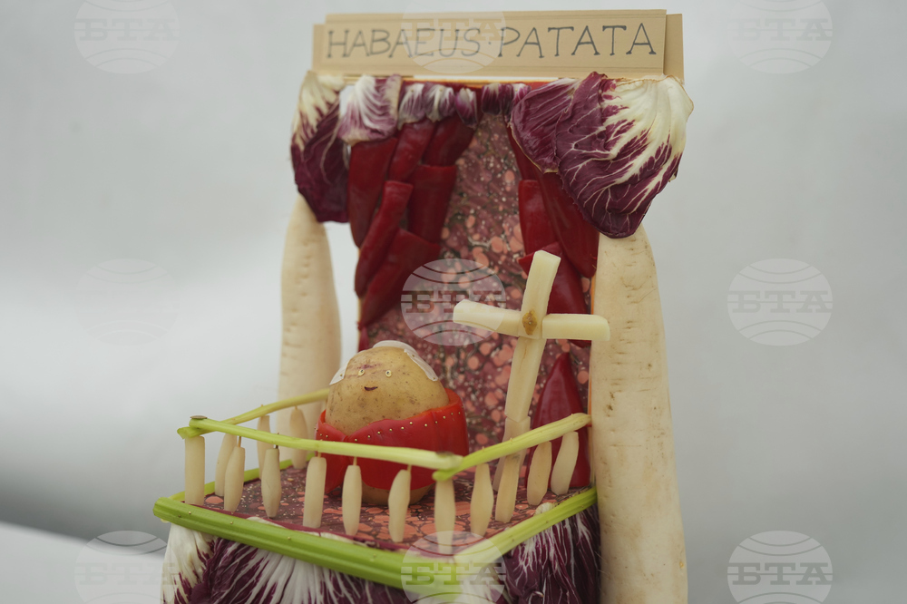Britain Vegetable Sculpture