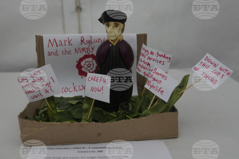 Britain Vegetable Sculpture