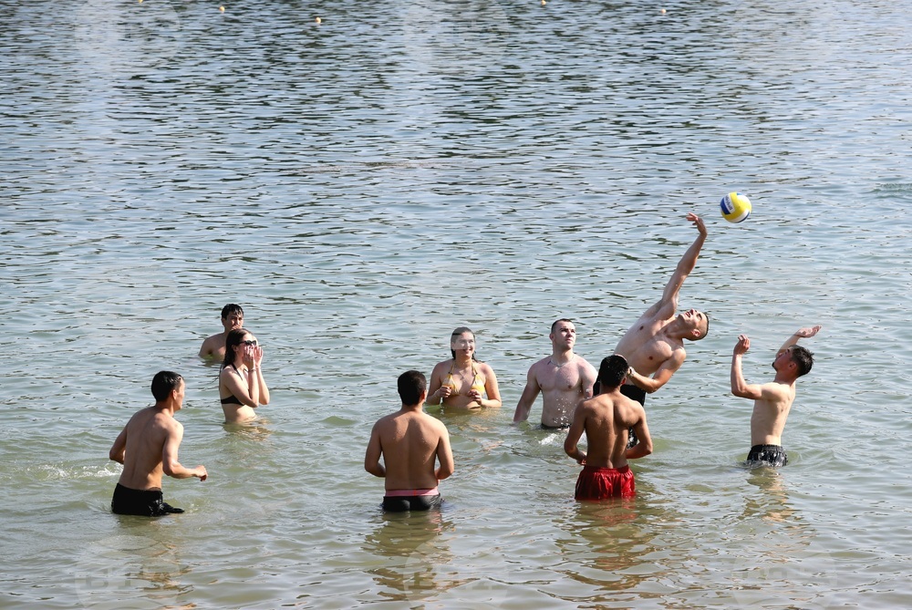 Over 3,800 People Rescued from Drowning in Bulgaria Last Year, Bulgarian Red Cross Water Rescue Service Reports