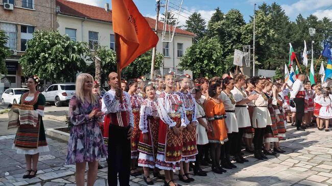 Близо 500 танцьори ще се включат в юбилейното издание на фестивала „Танцувай с Пагане“ в Кубрат
