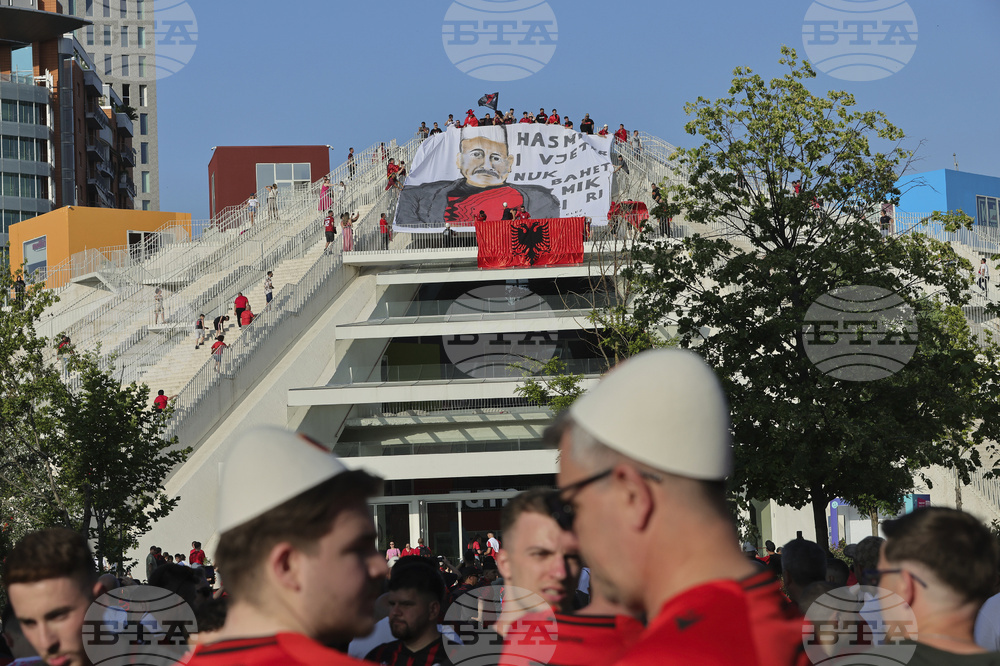 Albania Serbia WCup Soccer
