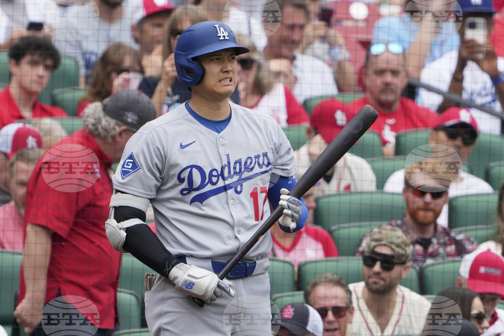 Dodgers Cardinals Baseball