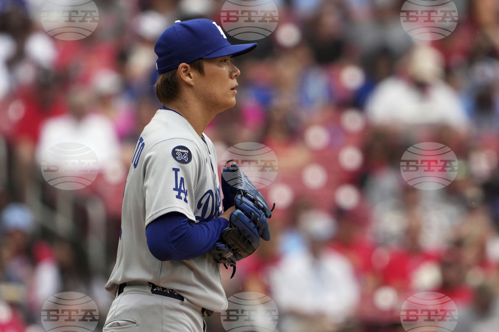 Dodgers Cardinals Baseball