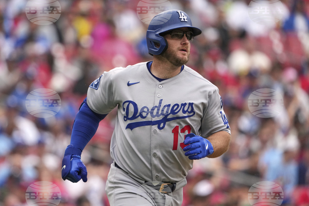 Dodgers Cardinals Baseball