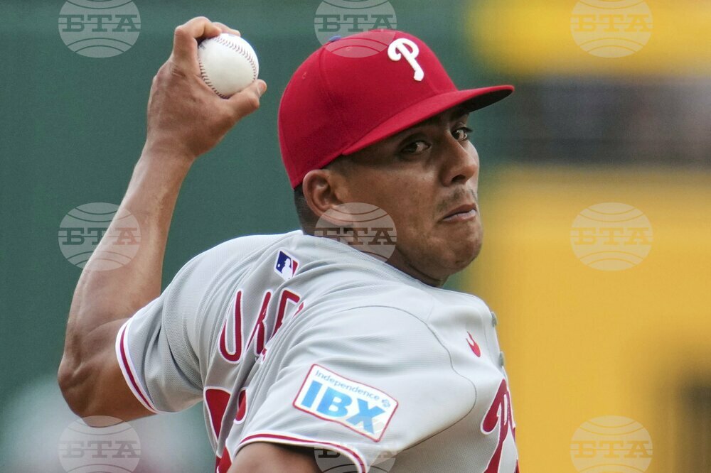 Phillies Pirates Baseball