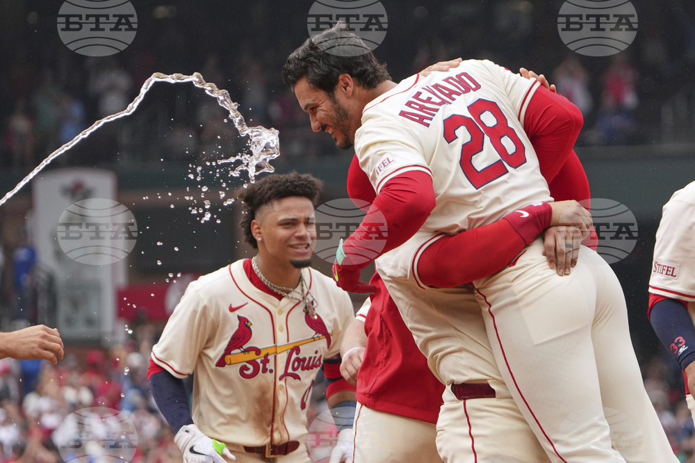 Dodgers Cardinals Baseball