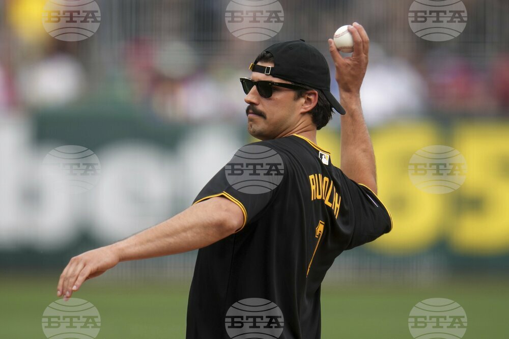 Phillies Pirates Baseball
