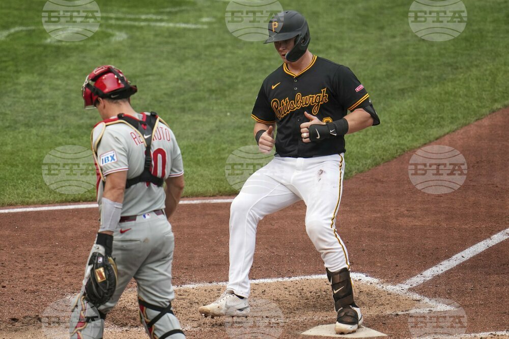 Phillies Pirates Baseball