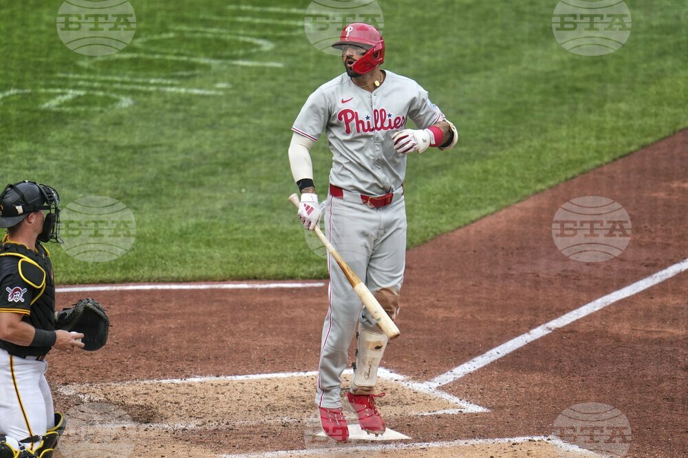 Phillies Pirates Baseball