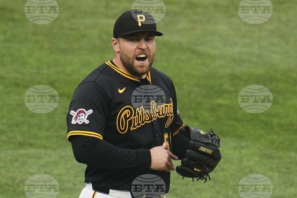 Phillies Pirates Baseball