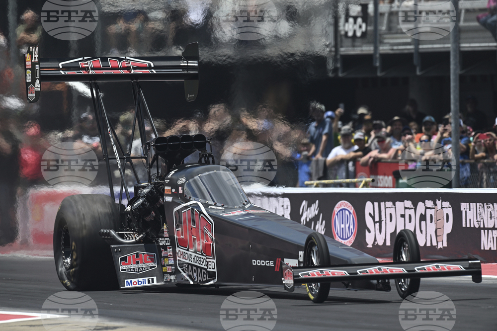 NHRA Bristol Nationals Auto Racing
