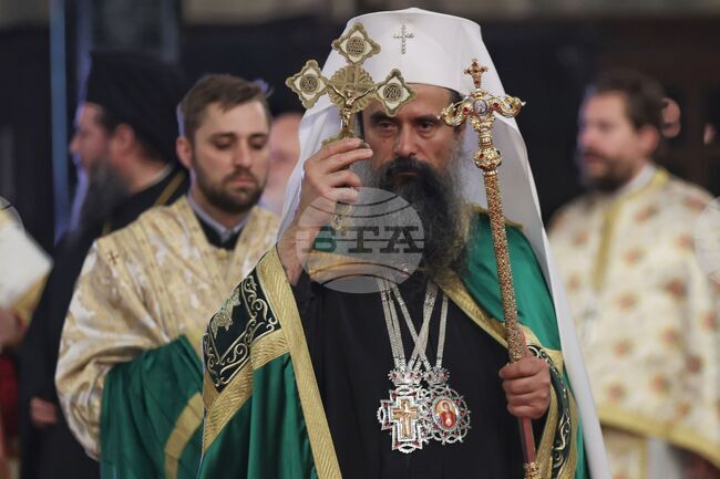 На Петдесетница свещеници припомниха, че днес е рожденият ден на Църквата