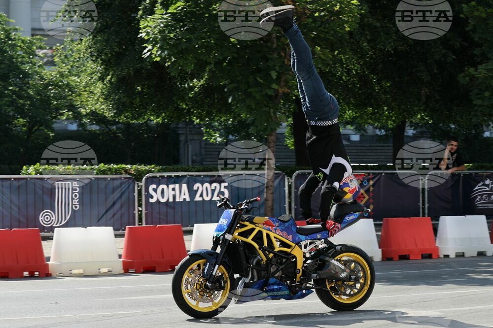 Автомобилно събитие Red Bull Showrun Sofia - тренировка