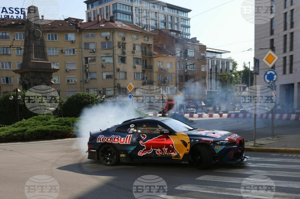 Автомобилно събитие Red Bull Showrun Sofia - тренировка