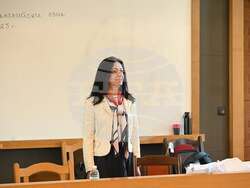 С изпит по английски език започна кандидатстудентска сесия на Софийския университет