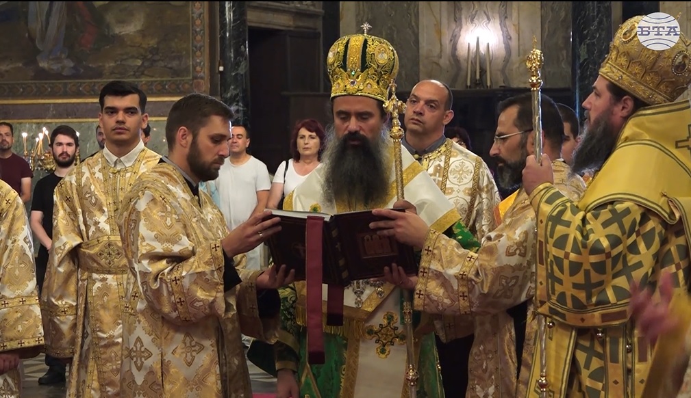 На днешния ден, по цялата земя, Божият народ се събира и заявява своето единство каза патриарх Даниил На днешния ден, по цялата земя, Божият народ се събира и заявява своето единство каза патриарх Даниил