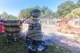 Казанлък - Празник на розата - розобер