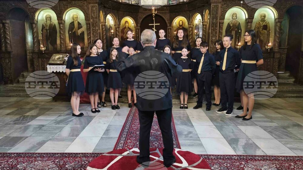 Търговище - Празници на женските и девическите хорове - концерт