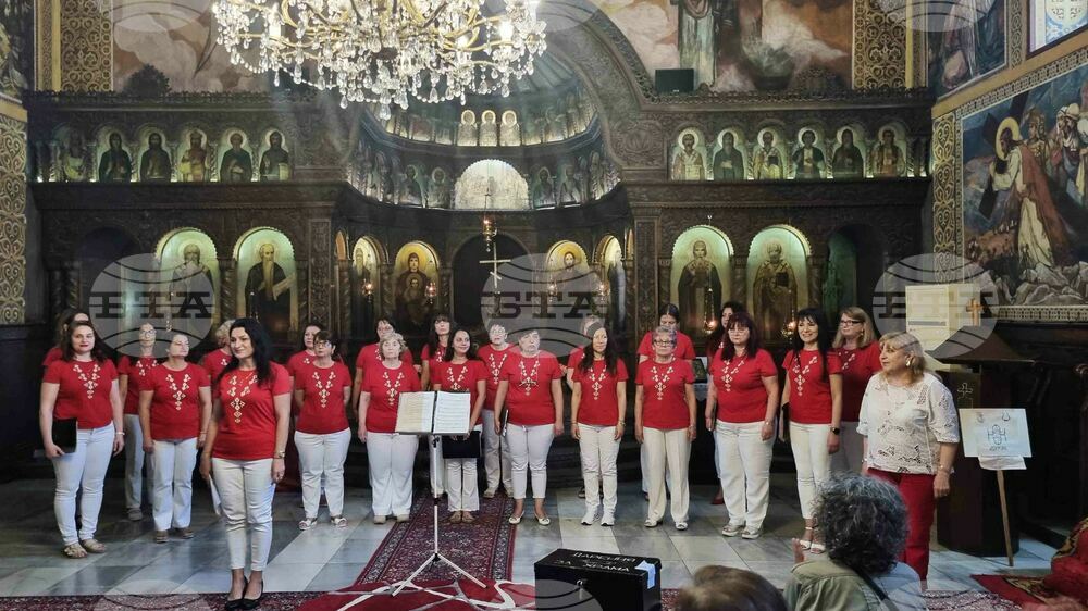 Търговище - Празници на женските и девическите хорове - концерт