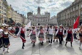 Франция - „Голямото хоро“ - фолклорна инициатива