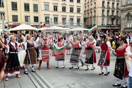 Франция - „Голямото хоро“ - фолклорна инициатива