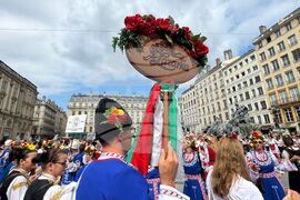 Франция - „Голямото хоро“ - фолклорна инициатива