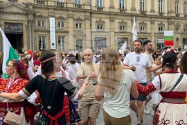 Франция - „Голямото хоро“ - фолклорна инициатива