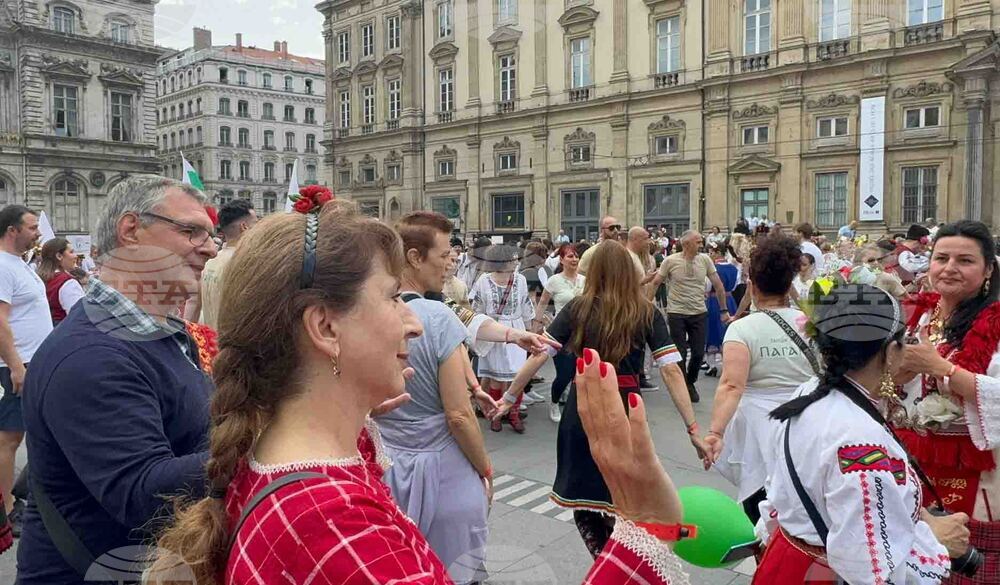 Франция - „Голямото хоро“ - фолклорна инициатива