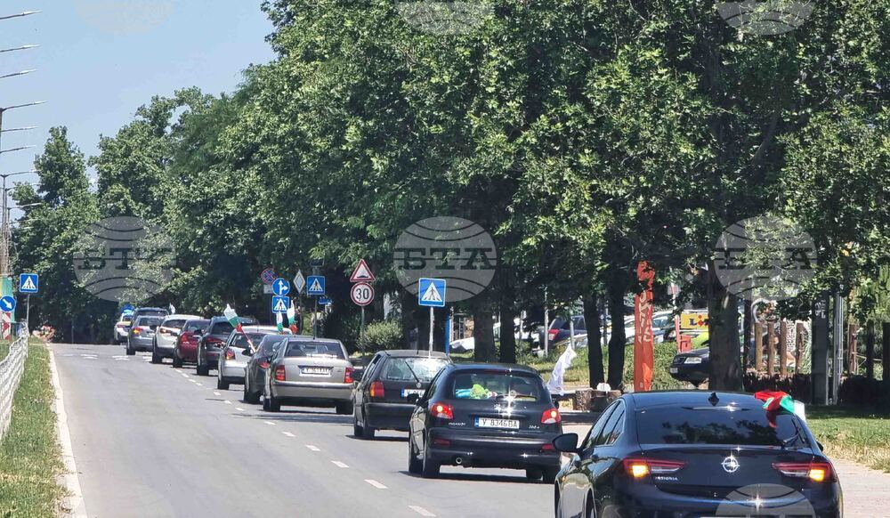 Ямбол - протестен автопоход срещу приемането на еврото