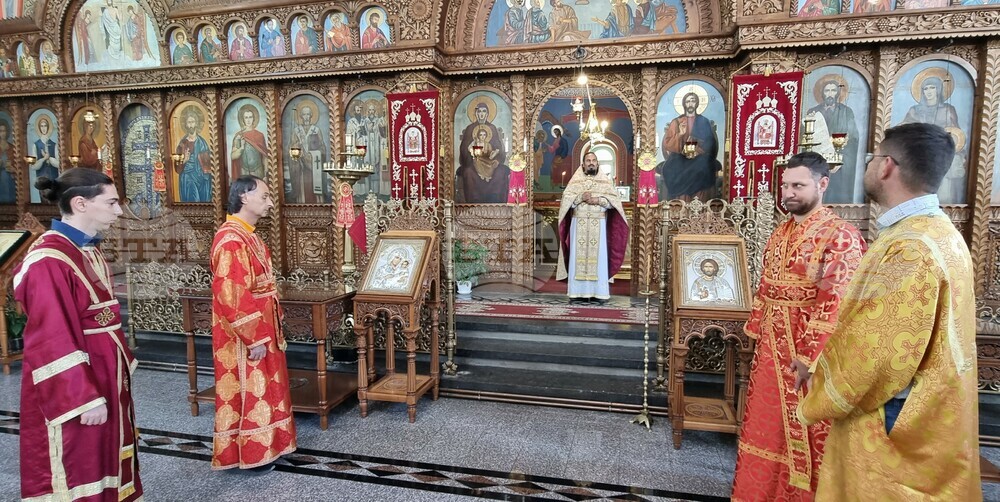 Шумен - неделна служба