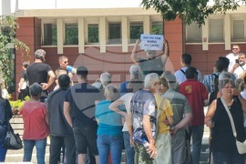 Перник - протест против приемането на еврото