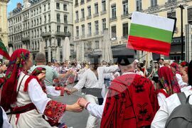 Франция - „Голямото хоро“ - фолклорна инициатива