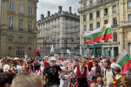 Франция - „Голямото хоро“ - фолклорна инициатива