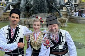 Франция - „Голямото хоро“ - фолклорна инициатива