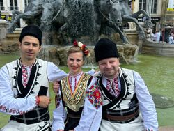 Франция - „Голямото хоро“ - фолклорна инициатива