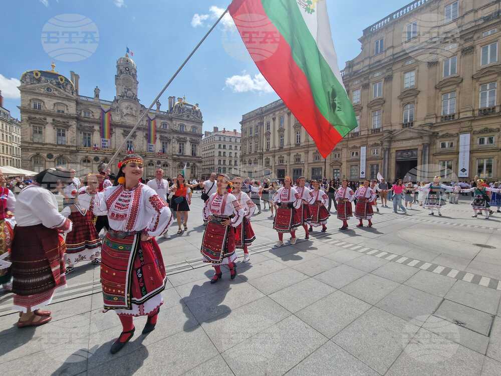 Франция - „Голямото хоро“ - фолклорна инициатива