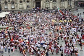 Франция - „Голямото хоро“ - фолклорна инициатива