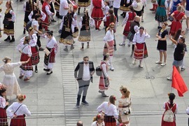 Франция - „Голямото хоро“ - фолклорна инициатива