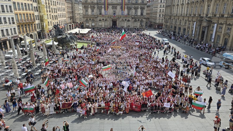 Association of Bulgarian Folklore Groups Abroad Celebrate a “Strong, Emotional, and Unifying” 2025