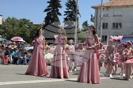 Казанлък - Празник на розата - шествие