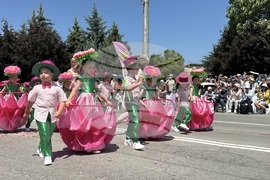 Казанлък - Празник на розата - шествие