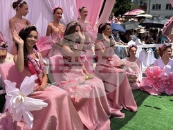 Казанлък - Празник на розата - шествие