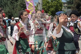 Казанлък - Празник на розата - шествие