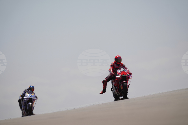 Испанският пилот Марк Маркес с Дукати спечели спринтовото състезание на Гран при на Италия в MotoGP