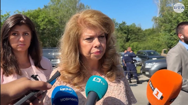 Имам подозрения, че случаите на незаконни домове и на насилие над възрастни хора не са само тези, каза в Казанлък вицепрезидентът Илияна Йотова във връзка със случая в село Ягода